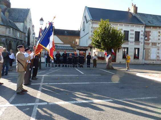 Centenaire libération Liesse Cérémonie à la Statue de Jeanne d'Arc