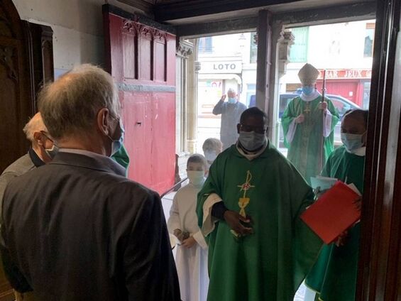 Arrivée Abbé Gérard Randriarisoa Arrivée Abbé Gérard Randriarisoa