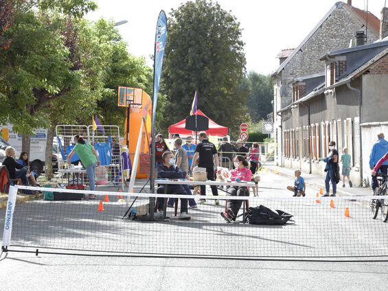 Fête des Associations et des Producteurs locaux © Les Yeux d'Amélie Fête des Associations et des Producteurs locaux © Les Yeux d'Amélie